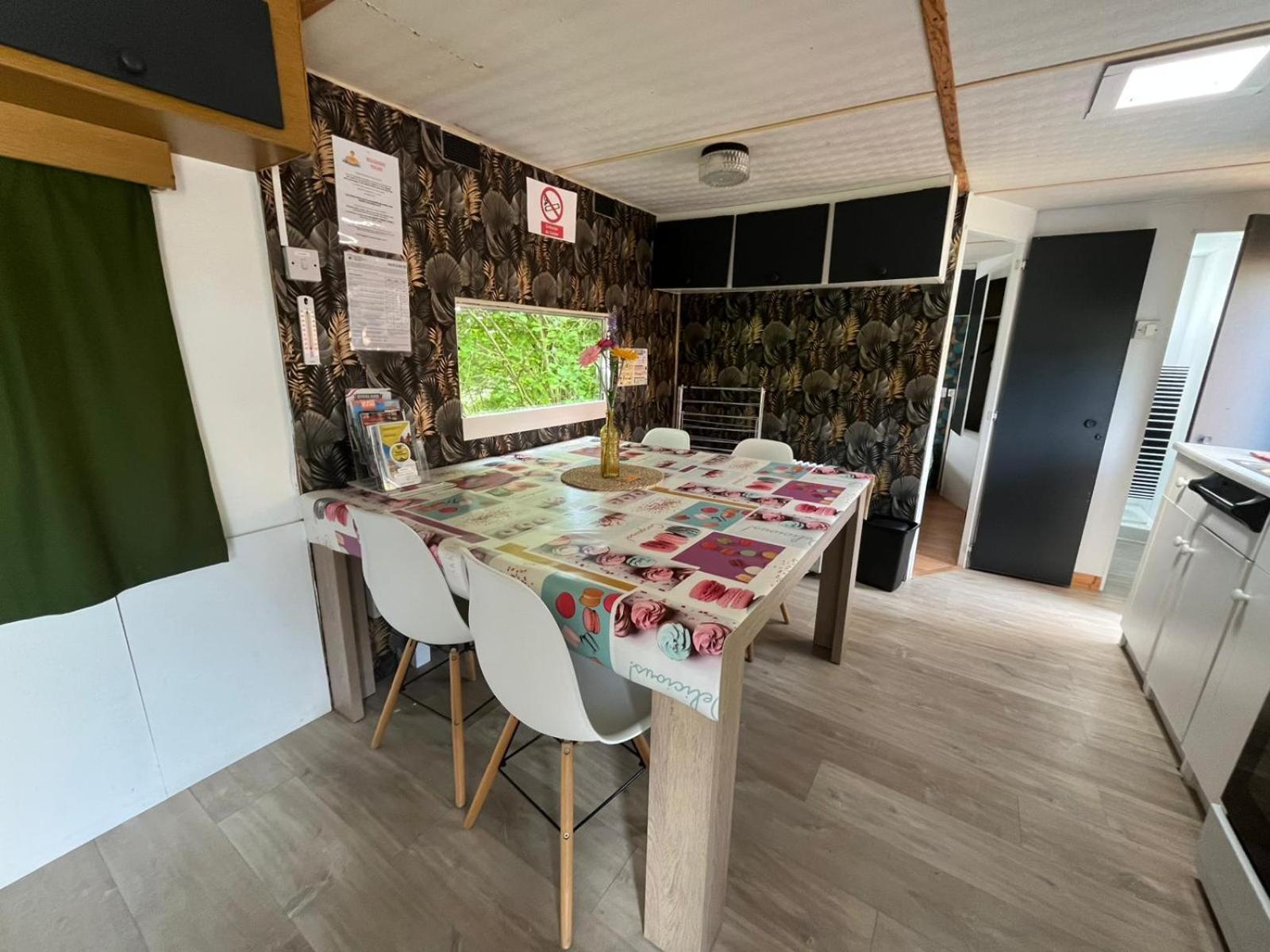 Gite "Home" - Piscine Juvigny Les Vallees Bagian luar foto